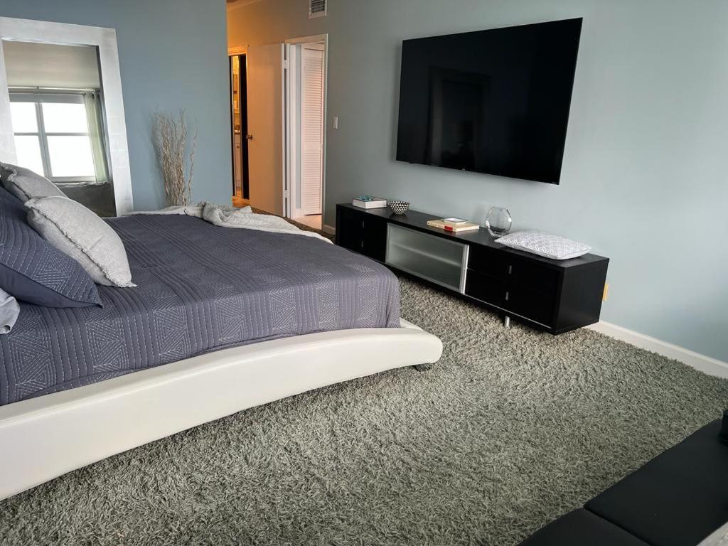 Penthouse Beach Front 1St Line, 2 Bedroom 2 Ba, New Decoration & Furnitures, Unobstructed View Of The Beautiful Atlantic, Free Parking Hollywood Luaran gambar