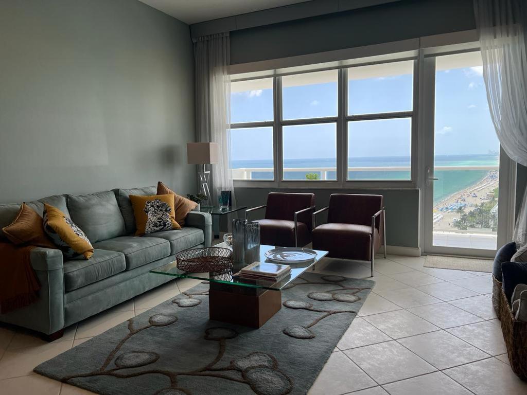 Penthouse Beach Front 1St Line, 2 Bedroom 2 Ba, New Decoration & Furnitures, Unobstructed View Of The Beautiful Atlantic, Free Parking Hollywood Luaran gambar
